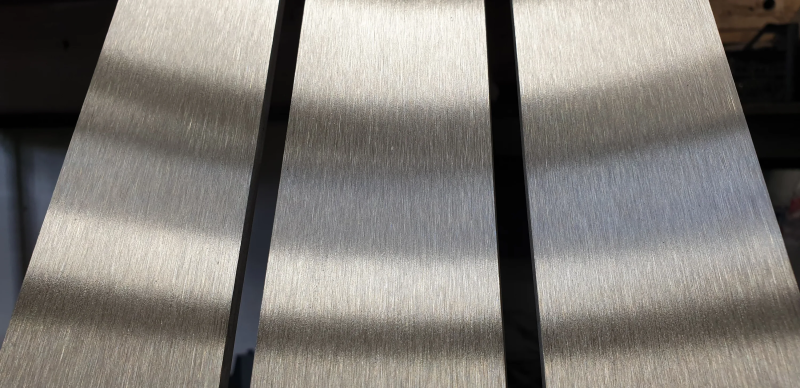 Покрытие нержавеющей стали лаком